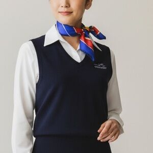 Southwest Airlines Employee Lands' End V-neck sweater vest embroidered logo.